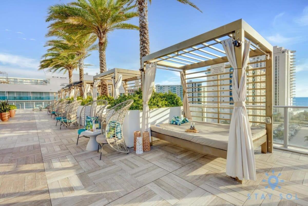 Luxury With Stunning View, Balcony, Amazing Pools Daire Hollywood Dış mekan fotoğraf